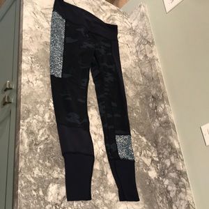Lulu lemon size 10 workout leggings